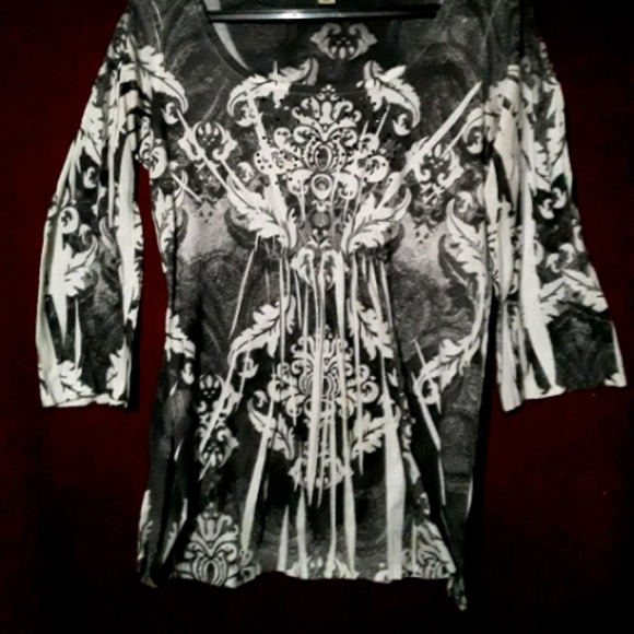 One World Women's Mid Length Sleeve Blouse/Tee - Picture 3 of 10